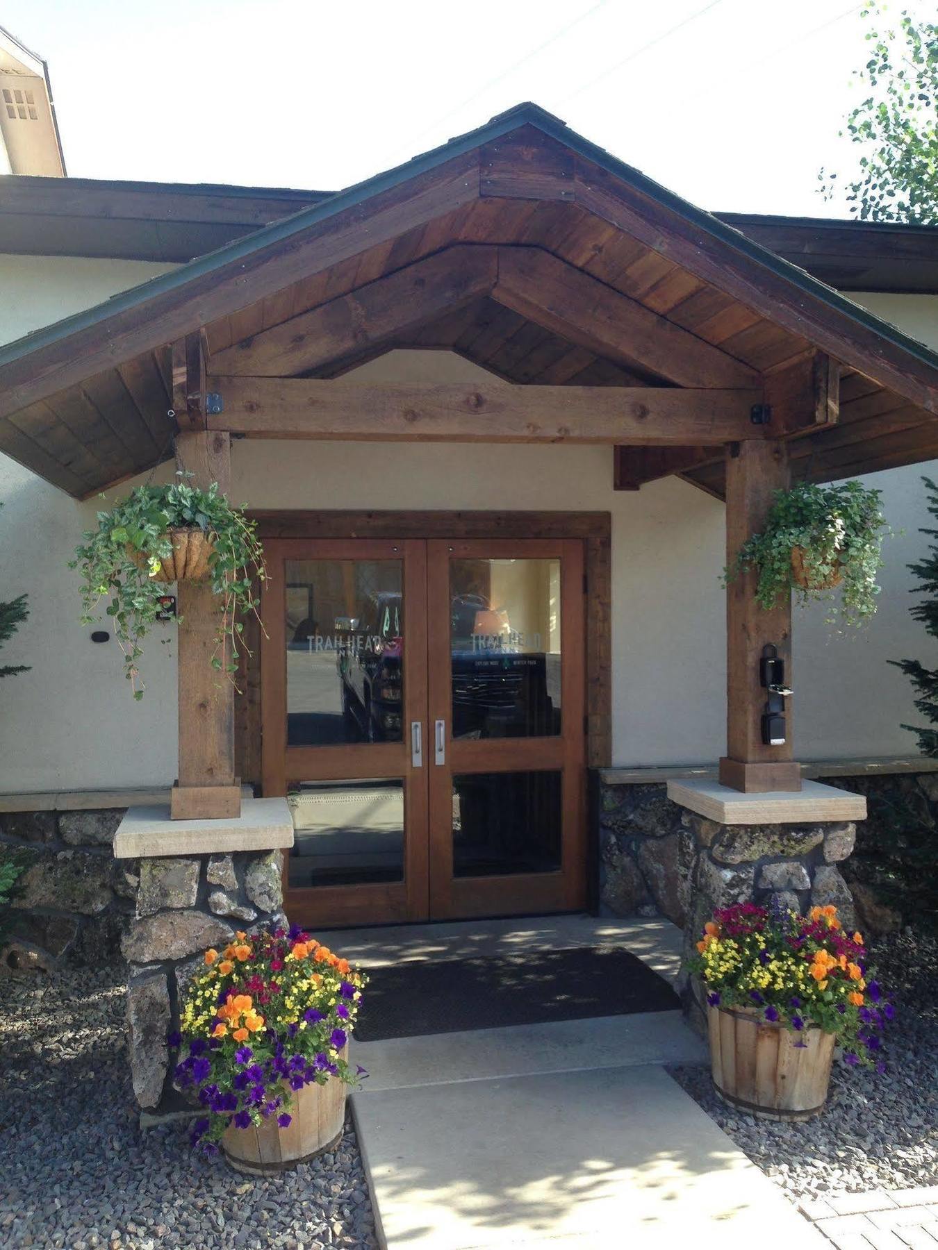 ווינטר פארק Trailhead Inn מראה חיצוני תמונה